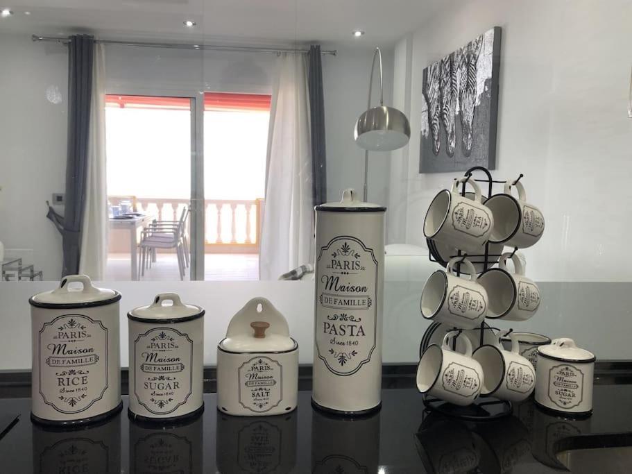 Apartamento Con Impresionantes Vistas Y Piscina Costa Adeje  Ngoại thất bức ảnh