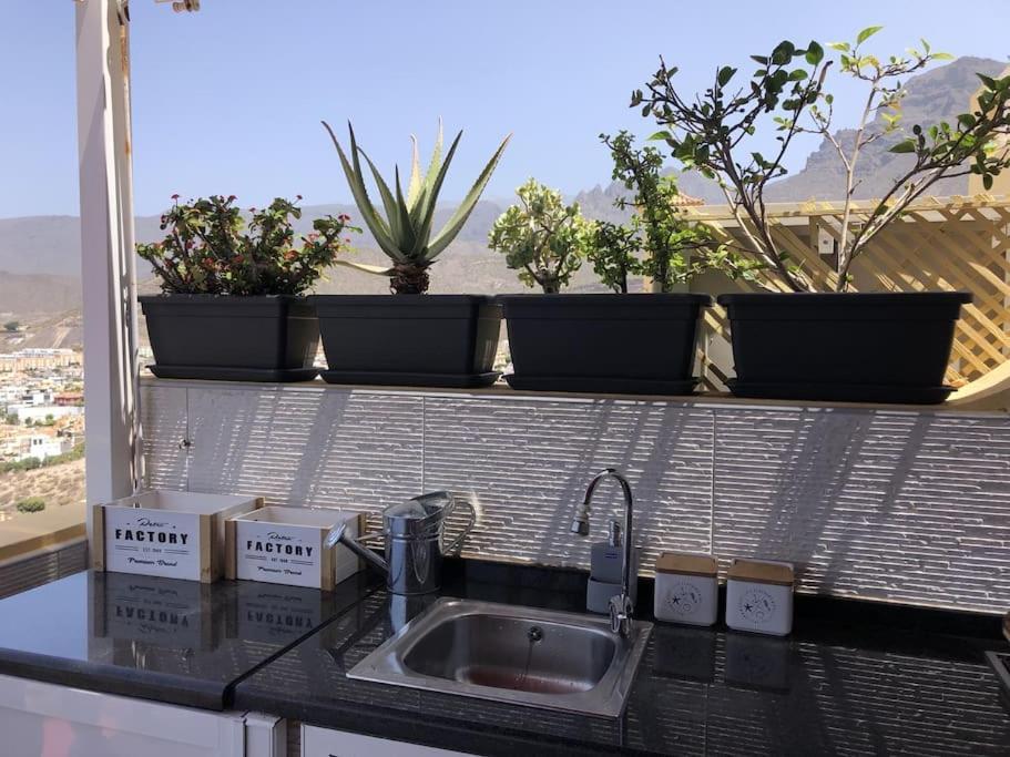 Apartamento Con Impresionantes Vistas Y Piscina Costa Adeje  Ngoại thất bức ảnh